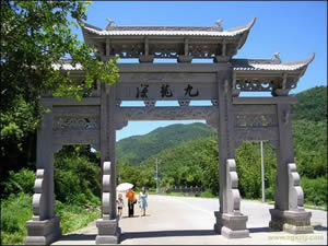 村口三門石牌坊建造案例