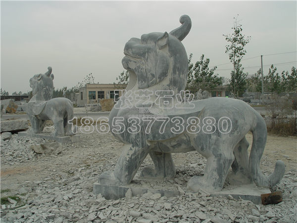 石雕辟邪，石雕動物