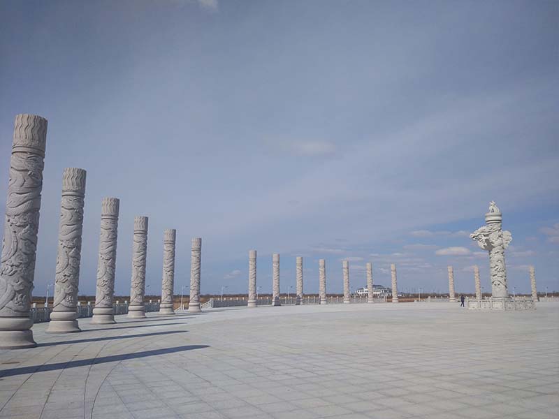 廣場石龍柱的優勢